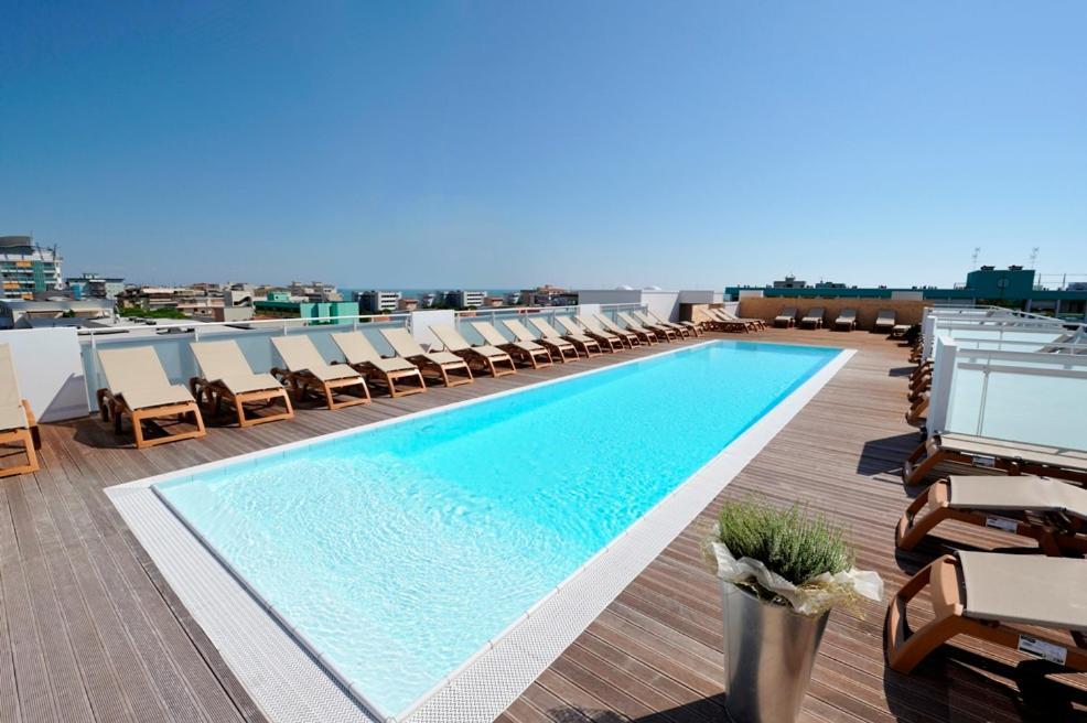Hotel Luciana Bibione Exterior photo